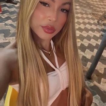 Caroll joven tatuada disponible ya en gracia novedad, Alicante
