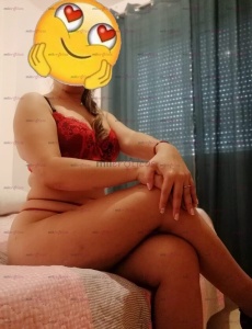 Española madurita guapisima masajista erotica y scort 24 horas acepto visa
