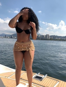 De nuevo en elda bellisima colombiana