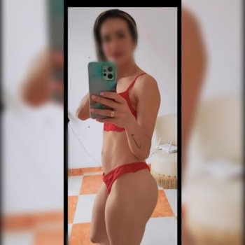 Delgadita golosa con mucha ganas de polla, Elda