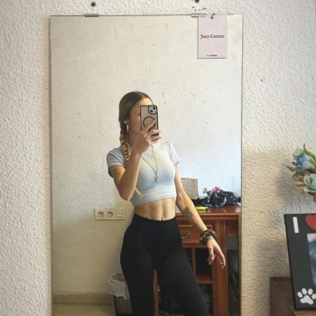 Muñeca española jovencita, Santa Pola
