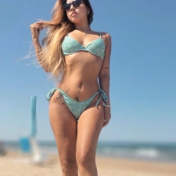 Hanna latina en torrevieja 19 años , ven a verme, Torrevieja
