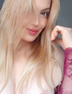 Katrina guapa cariñosa