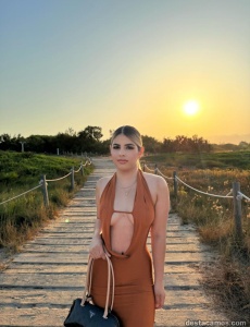 Elena jovencita
