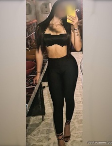 Pelinegra y delicada colombiana