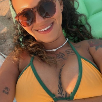 Thay una morena especial para ti, Denia