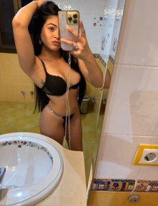 Morena folladora en torrevieja francés natural amor