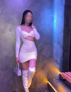 Luna 23 años, hermosa colombiana excitante y muy sensual…