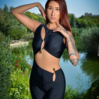 Hola soy thais una mujer latina de buen, Elche