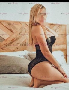 Latina exuberante traviesa muy cachonda piso y salidas 24 horas