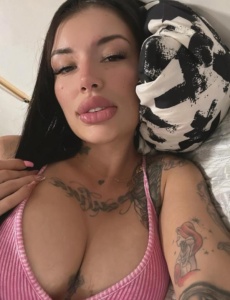 Pauli colombiana tatuada novedad