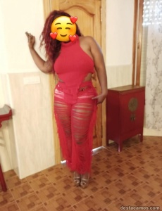 Mulata en segunda línea de playa