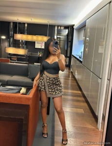 ️ soy jazmin una latina muy exotica ️ me encanta darles el mejor trato