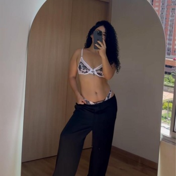 Hola amores soy dani, una chica recién llegada, Calpe