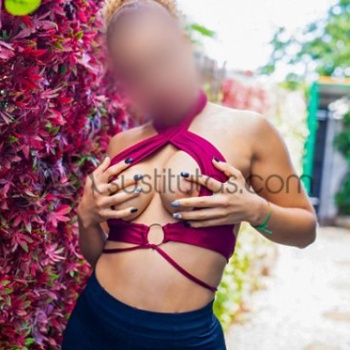Saray, la chica viene convertida en una amante de auténtico lujo, excitante y cachonda de verdad, Alicante