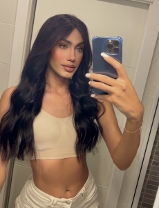  Hola cariño mi nombre es kendall  soy una
