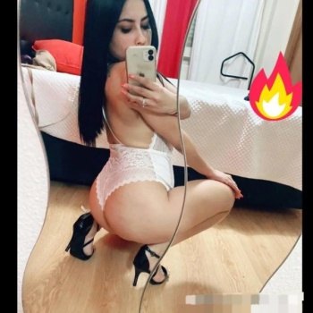 Soy carolina, muy cariñosa y caliente, me encanta, Alicante