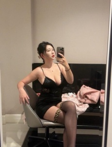 Coco, soy una chica resien ilegada de asian