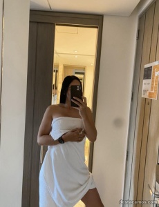 Disponible diosa colombiana