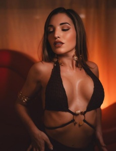Masajes en alicante con lara soul savage massage