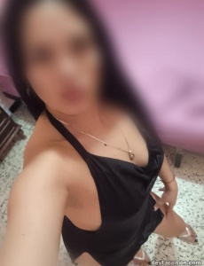 Gina morena delgada 26 aÑos en elche