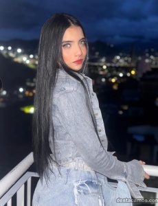 Sofía 18 años dama de compañía