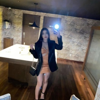 Jovencita latina solo salidas, Alicante