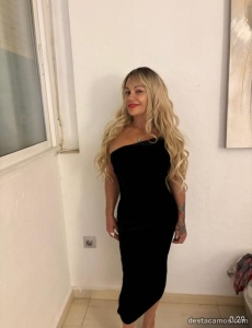 Vanesa muy deseada