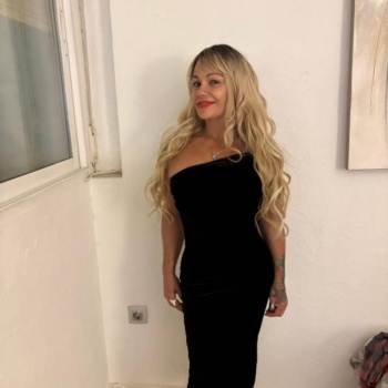 Vanesa muy deseada, Alicante