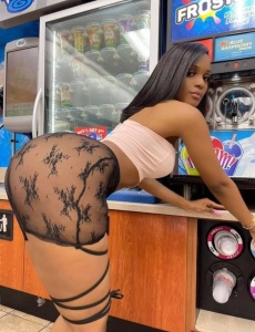 Naty colombiana fiestera dispuesta 24h