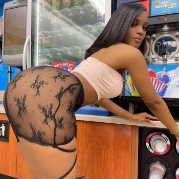 Naty colombiana fiestera dispuesta 24h, Torrevieja
