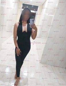 Luna colombianita fiestera muy rica... Estoy 24 horas disponibles