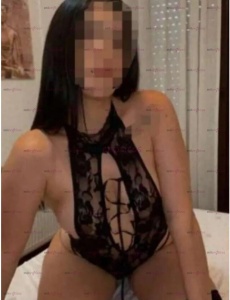 Diana tengo sitio y me de desplazo a hoteles y domicilios en alcoy centro 24 hs