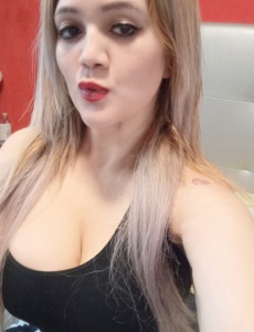 Argentina muy tetona y fiestera. Torrevieja! . Perfil real! Recibo sola