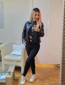 Camila , elegancia y en dénia , salidas 24h