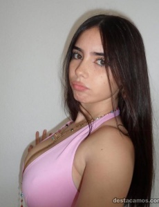 Paloma masajista joven española