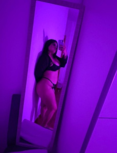 Novedad deliciosa con ganas de lujuria y sexo