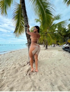 Mujer cachonda con ganas de sexo