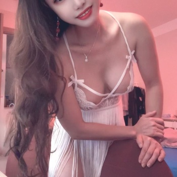 Las fotos de las dos nuevas chicas asiáticas son 1, Alicante