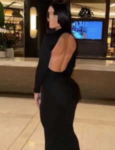 Ariel masajista colombiana