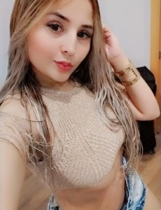 Rubia que flipas recién llegada a elche
