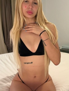 Sexy muÑequita rubia manejable alicante hot