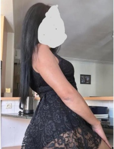 Paola jovencita delgada cuerpo 26 años