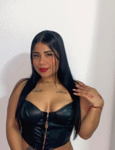 Carita angelical hermosa chica top nueva en alicate