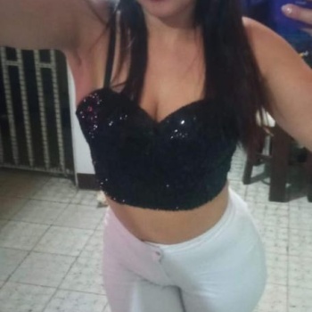 Emma tu amiguita de confianza llena de amor y cariño para ti, Villajoyosa