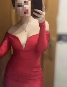 Eva y rubÍ preciosas jovencitas delgaditas independientes recien llegadas a tu ciudad