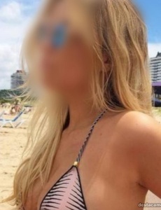 Tania una rubia simpÁtica independiente..