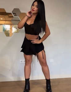 4 amigas hermosas 30,40,50,80,100. Fotos 100% , vídeos de verificación.
