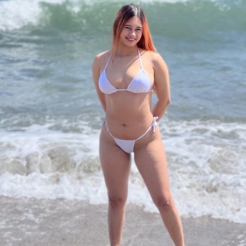 Alison joven nueva y cariñosa, Alicante