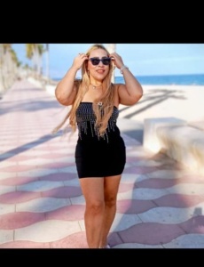 Bonita rubia novedad por la vega baja